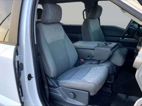 Used 2023 Ford F150 XLT RWD image 9