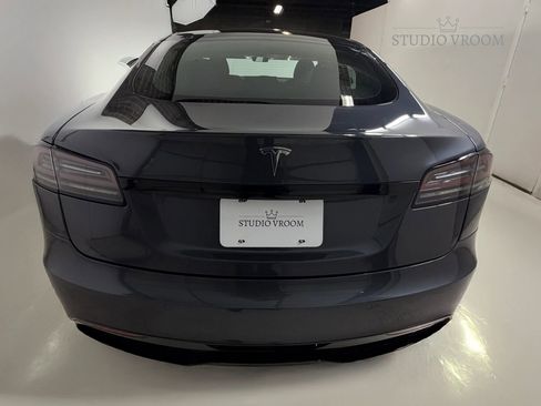 Used 2022 Tesla Model S image 6