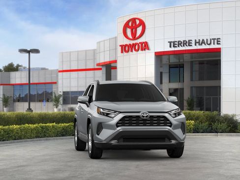 New 2025 Toyota RAV4 XLE image 18