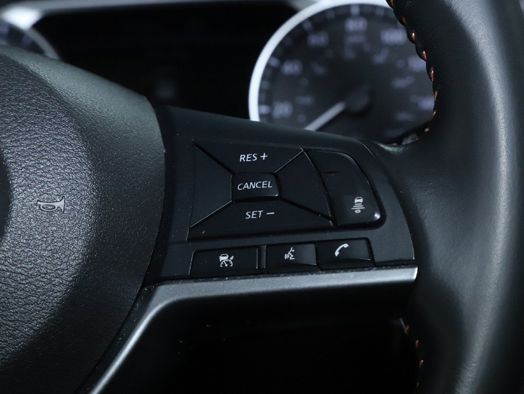 Used 2023 Nissan Sentra SR w/ Electronics Package FWD image 23