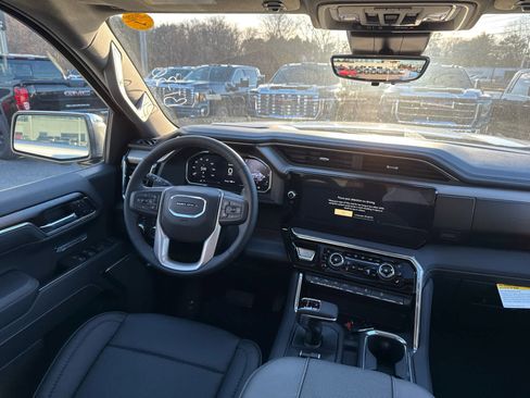 New 2026 GMC Sierra 1500 Denali w/ Denali Reserve Package image 14