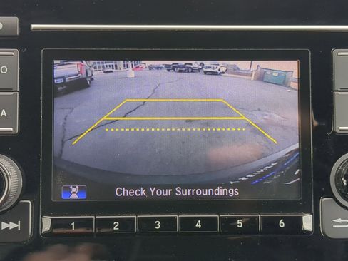 Used 2019 Honda CR-V LX image 18