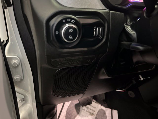 Used 2025 Jeep Gladiator Sport AWD/4WD image 42
