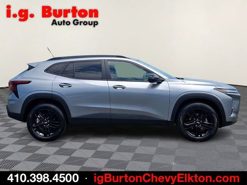 Certified 2025 Chevrolet Trax ACTIV w/ Driver Confidence Package FWD image 7