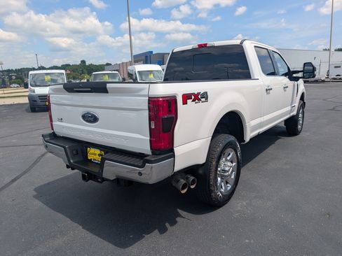 Used 2017 Ford F350 Lariat w/ Lariat Ultimate Package AWD/4WD image 8