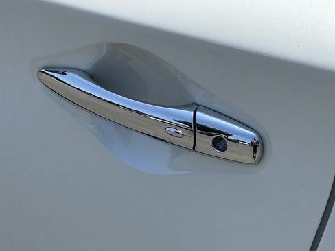 Used 2019 INFINITI QX60 Luxe w/ Essential Package FWD image 20