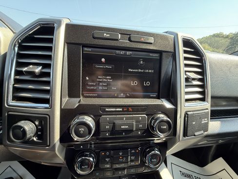 Used 2015 Ford F150 Lariat image 30