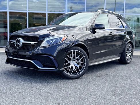 Used 2016 Mercedes-Benz GLE 63 AMG 4MATIC image 2