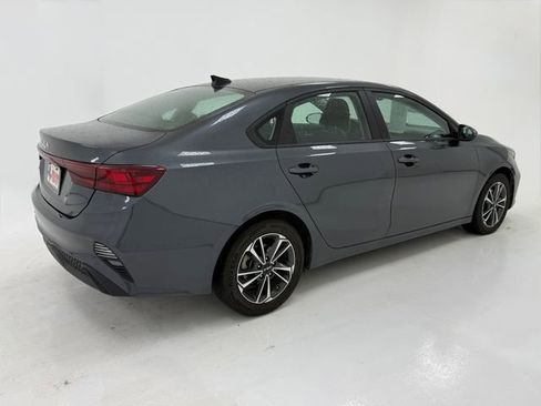 Used 2024 Kia Forte LXS FWD image 21