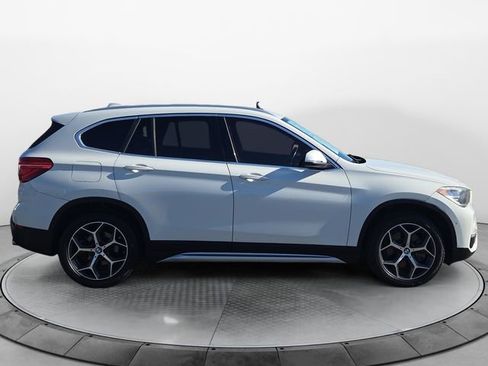 Used 2018 BMW X1 sDrive28i image 6