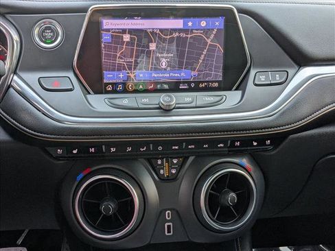 Used 2019 Chevrolet Blazer Premier w/ Sun and Wheels Package image 13