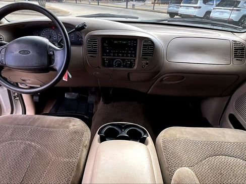 Used 2000 Ford F150 XLT image 14