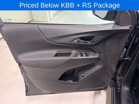 Used 2023 Chevrolet Equinox RS FWD image 10