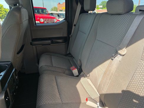 Used 2018 Ford F150 XLT w/ Equipment Group 302A Luxury AWD/4WD image 19