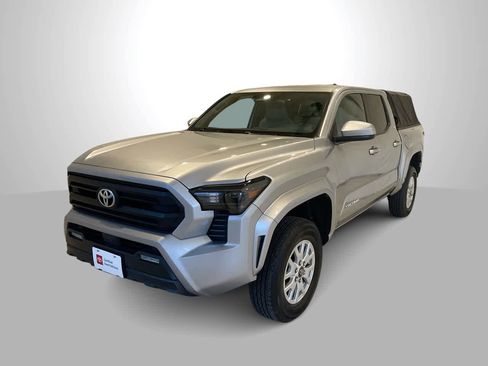 Certified 2024 Toyota Tacoma SR5 image 1