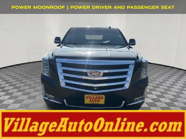 Used 2018 Cadillac Escalade Luxury AWD/4WD image 6