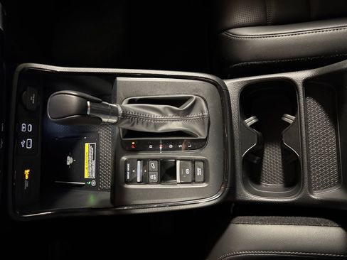 Used 2024 Honda CR-V EX-L image 24