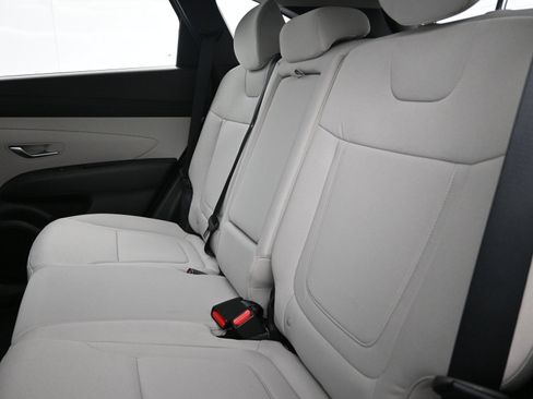 Certified 2026 Hyundai Tucson SE AWD/4WD image 22