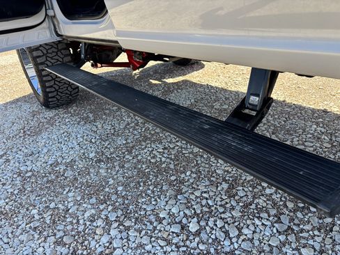 Used 2017 Ford F350 Lariat w/ Lariat Ultimate Package image 15