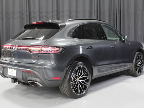 New 2026 Porsche Macan image 7