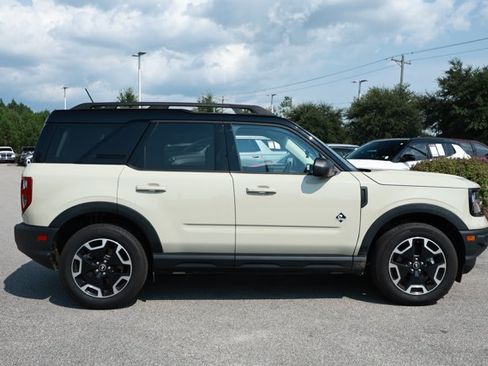 Used 2024 Ford Bronco Sport Outer Banks AWD/4WD image 4