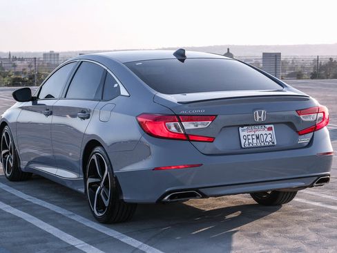 Used 2022 Honda Accord Sport Special Edition image 6
