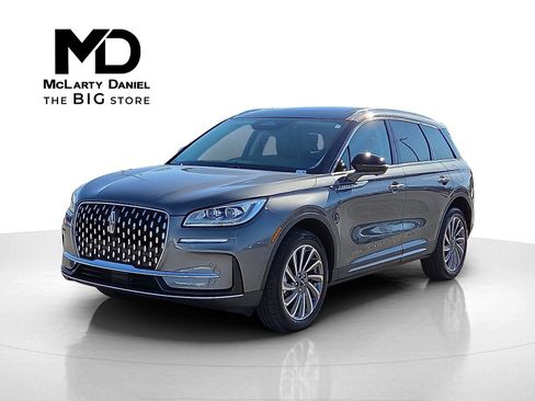 Used 2023 Lincoln Corsair Reserve w/ Equipment Group 201A image 2