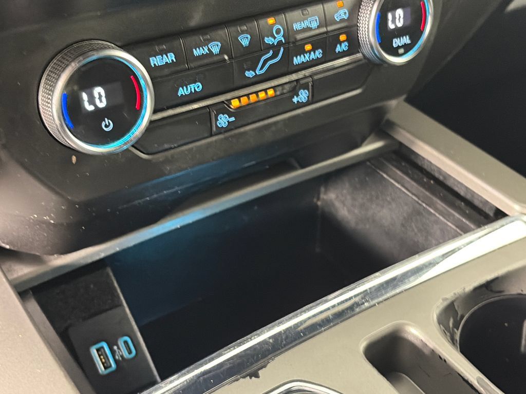 Certified 2020 Ford Expedition XLT AWD/4WD image 21