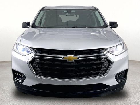 Used 2020 Chevrolet Traverse LS FWD image 4