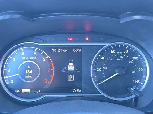 New 2025 Nissan Versa SV w/ Trunk Package image 6