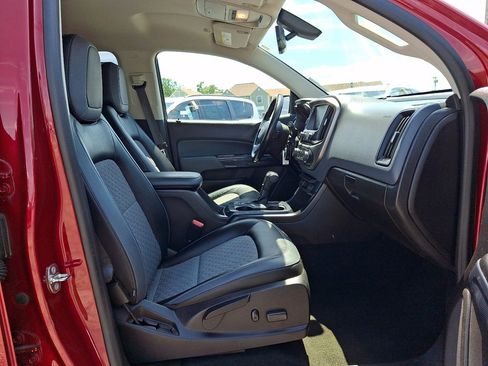 Used 2017 Chevrolet Colorado Z71 AWD/4WD image 13