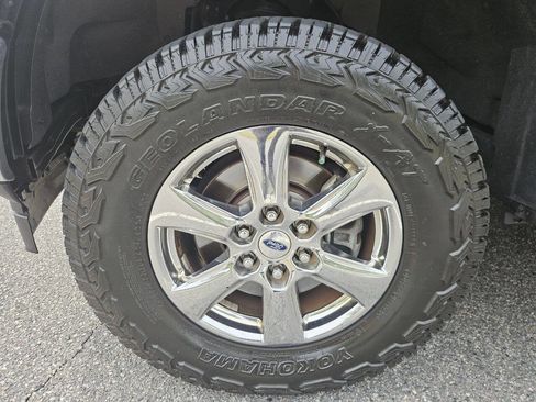 Used 2018 Ford F150 XLT w/ Equipment Group 302A Luxury AWD/4WD image 20