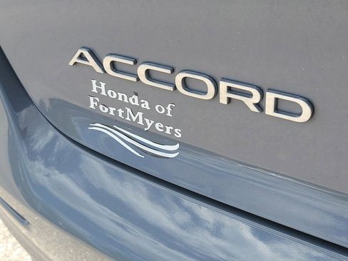 Used 2023 Honda Accord Touring image 10