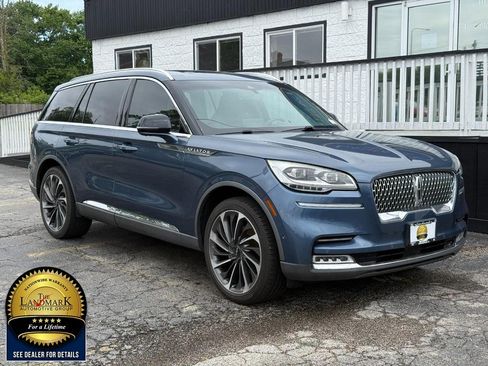 Used 2020 Lincoln Aviator Reserve w/ Equipment Group 202A AWD/4WD image 2