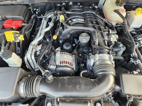 Certified 2023 Jeep Gladiator Sport image 29