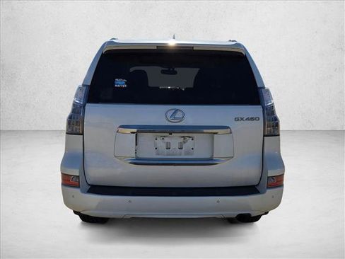 Used 2017 Lexus GX 460 Premium image 6