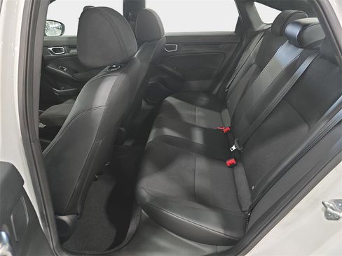 Used 2023 Honda Civic Sport image 12