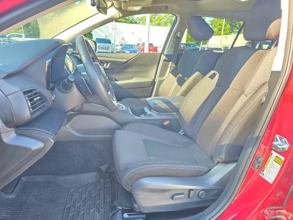Used 2025 Subaru Outback Premium w/ Popular Package #1A AWD/4WD image 39