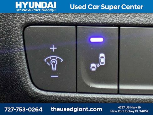 Used 2018 Hyundai Kona SEL image 25