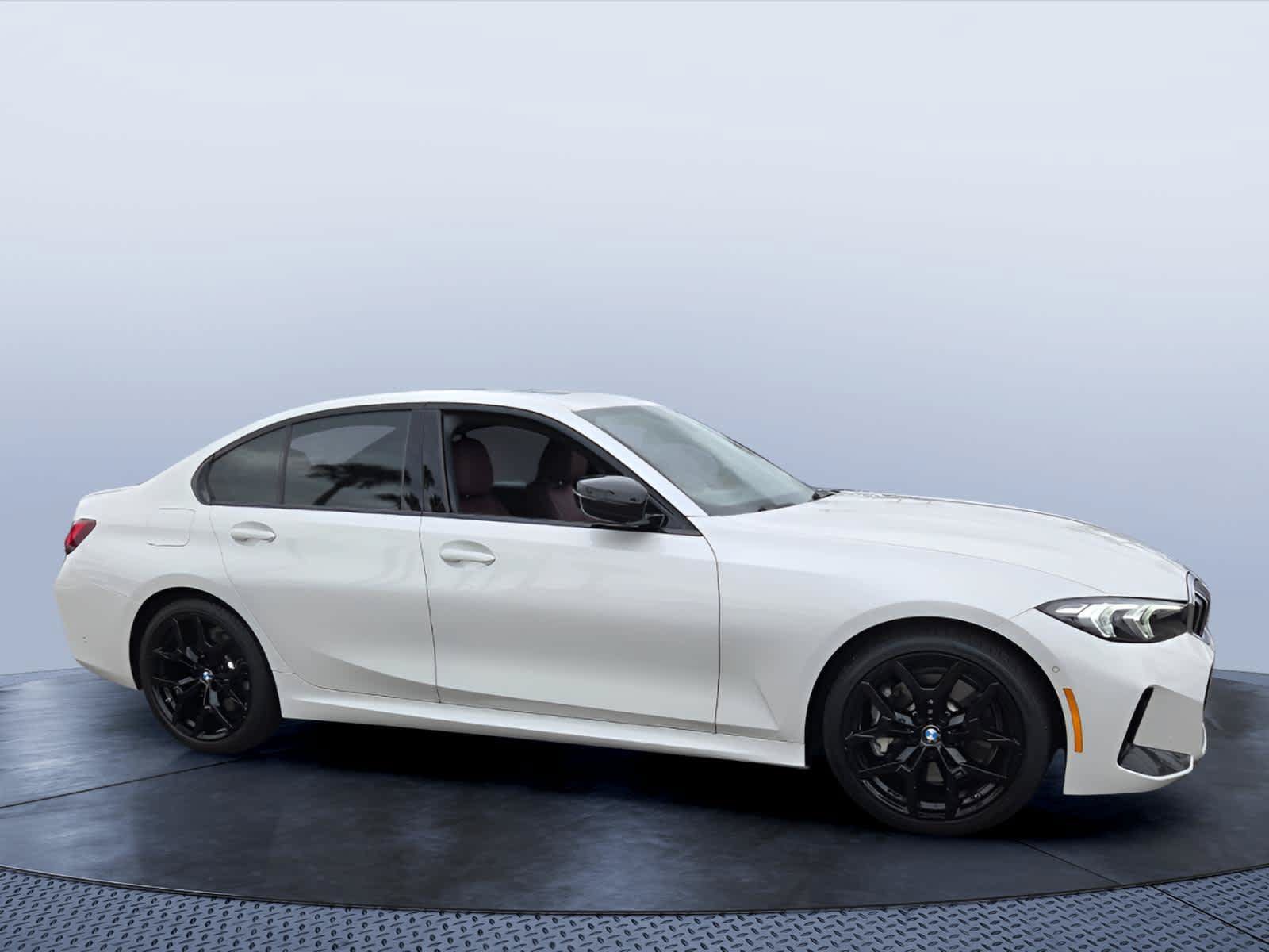 Used 2025 BMW 330i Sedan RWD image 1