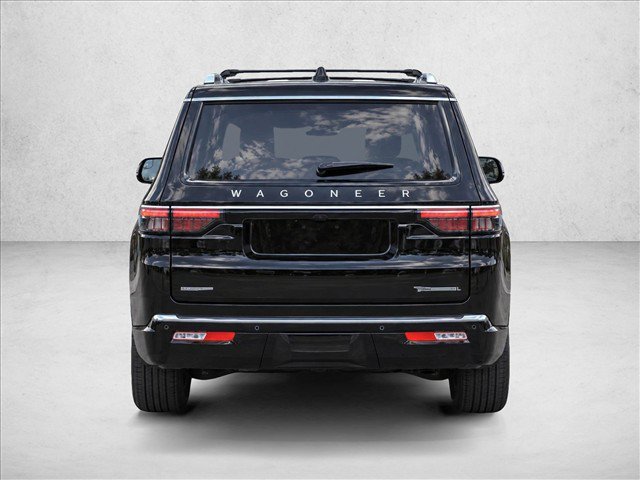Used 2023 Jeep Wagoneer L Series III w/ Preferred Equipment Group AWD/4WD image 25