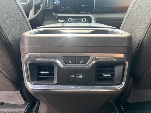 Used 2023 GMC Sierra 1500 Denali w/ Technology Package AWD/4WD image 20