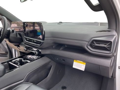 New 2026 Chevrolet Silverado EV LT image 16