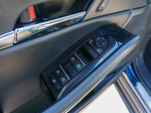 Used 2023 MAZDA CX-30 AWD 2.5 S w/ Preferred Package image 19