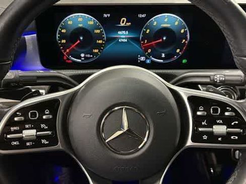 Used 2021 Mercedes-Benz CLA 250 image 16