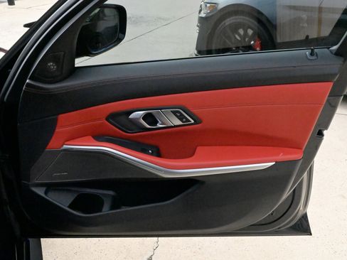 Used 2023 BMW M3 Competition w/ M Carbon Exterior Package image 59