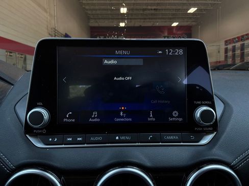 Used 2025 Nissan Sentra SV FWD image 26