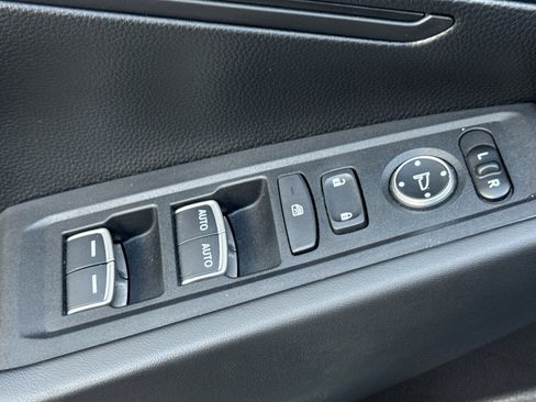 Certified 2024 Honda Accord LX image 12