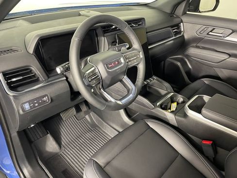 Used 2026 GMC Terrain Elevation w/ Elevation Premium Package AWD/4WD image 3