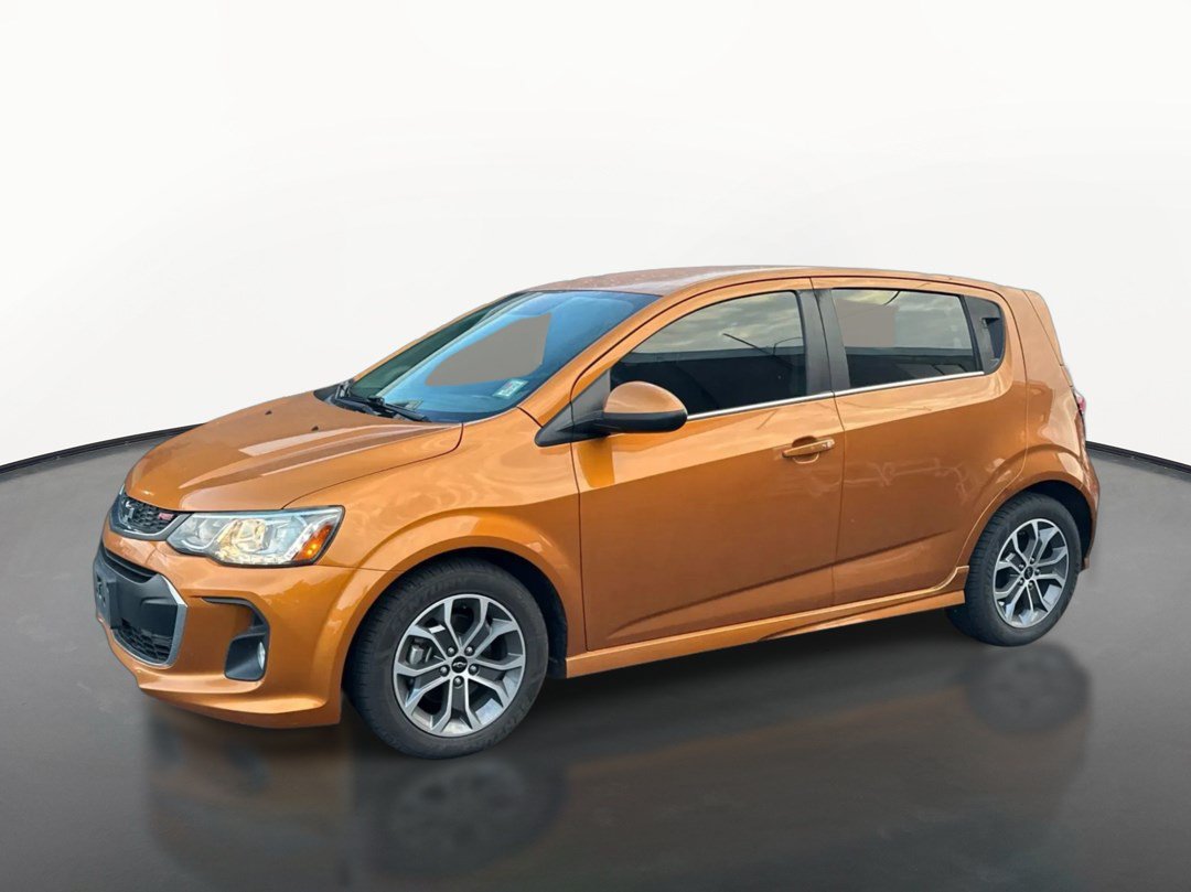 Used 2018 Chevrolet Sonic LT w/ Convenience Package FWD image 7